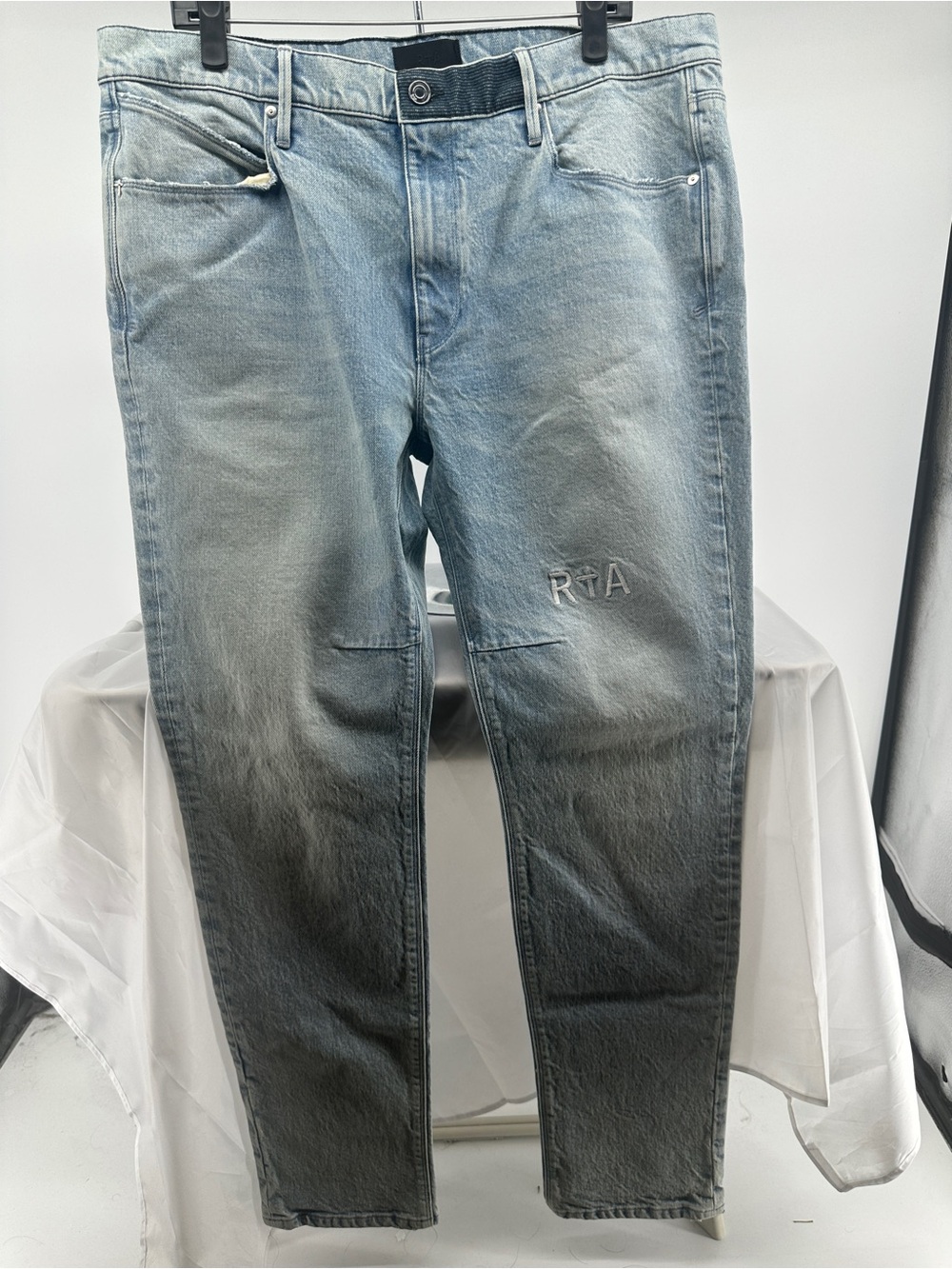 RTA Bryant blue skinny jean